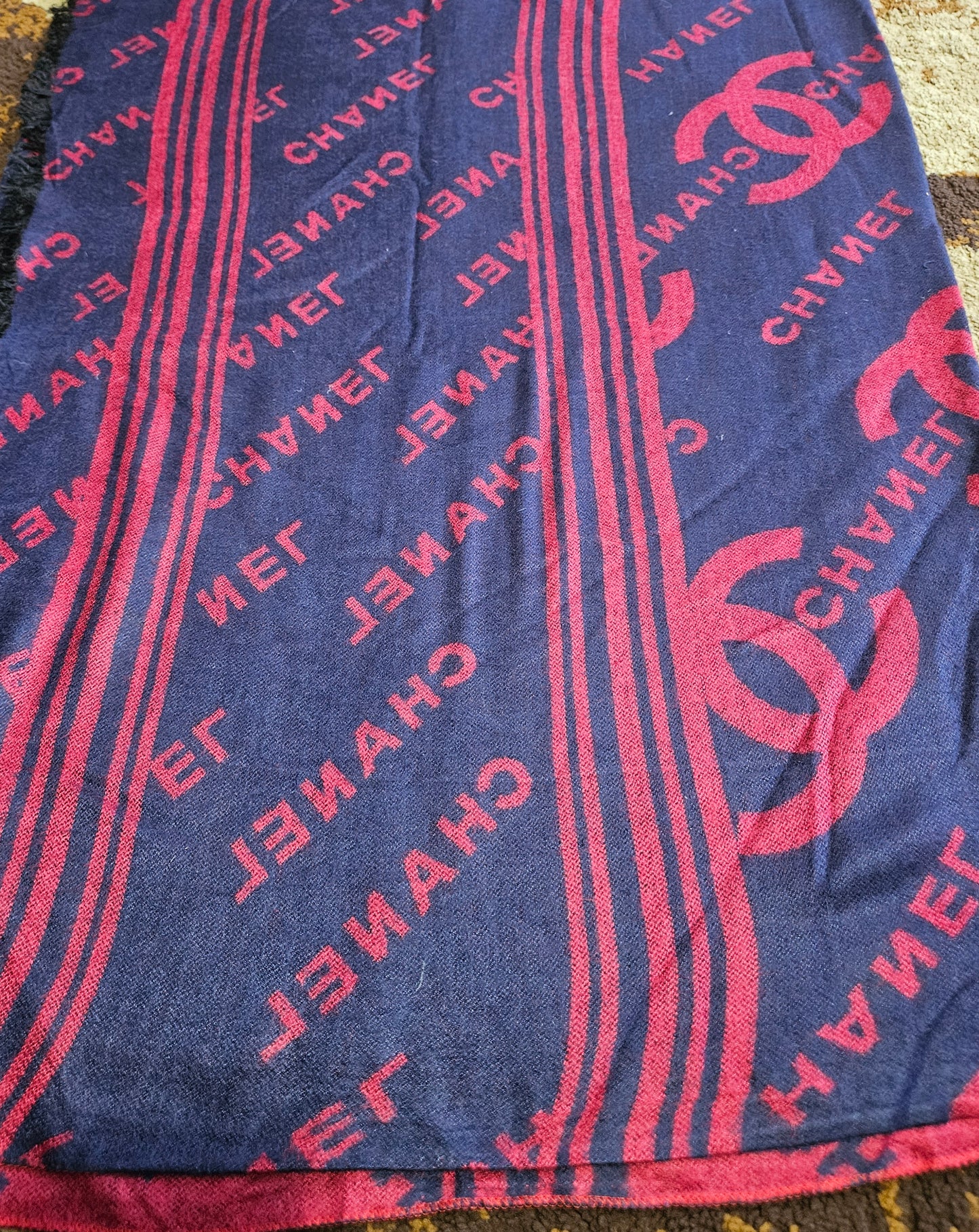 Staller scarf