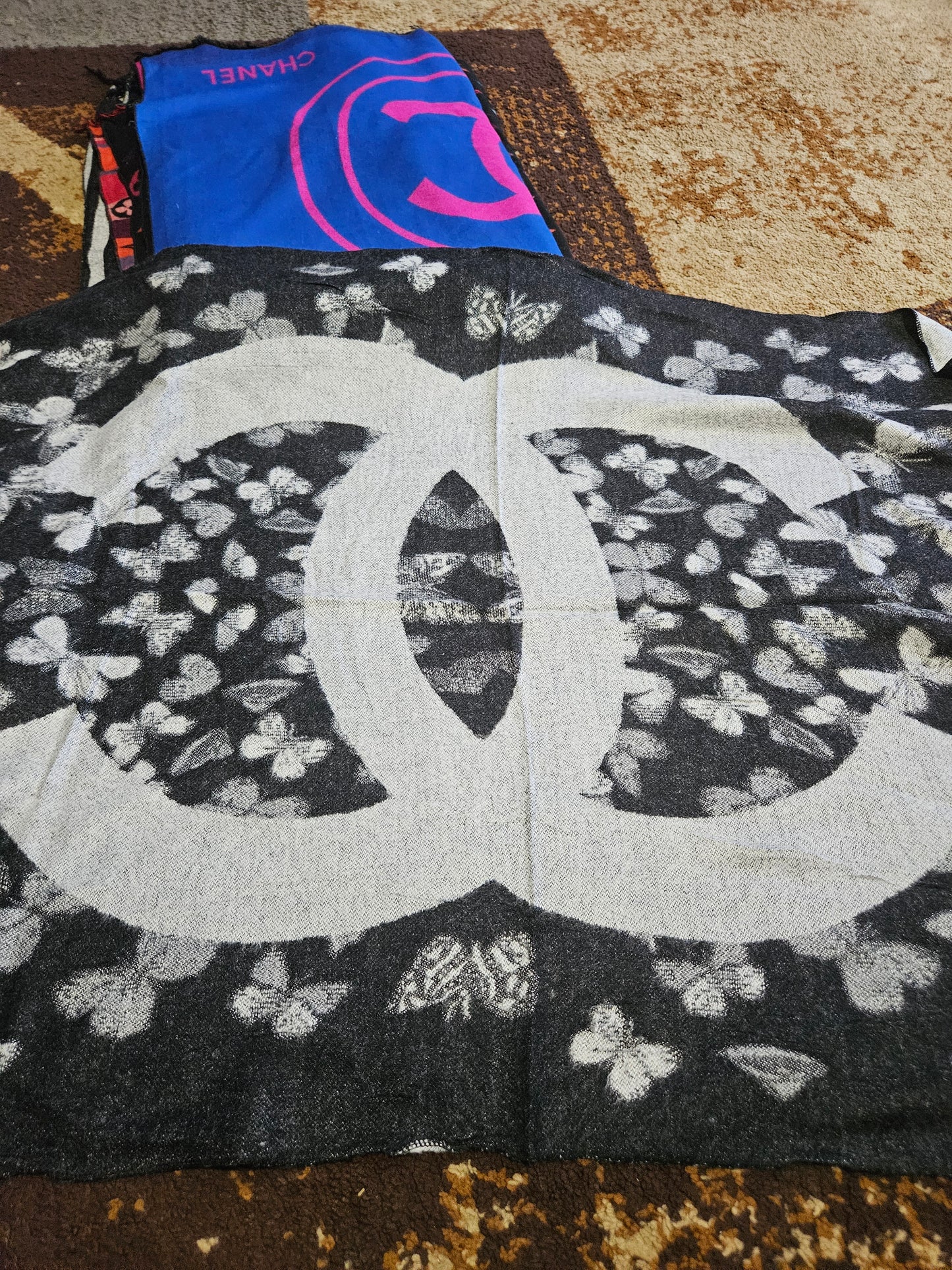Staller scarf